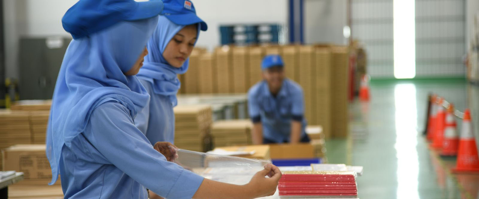 PT Hitachi Transport System Indonesia